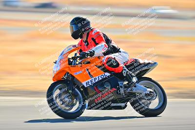 media/Nov-17-2024-Classic Track Day (Sun) [[11951c166c]]/Group 3/Session 3 (Turn 4)/